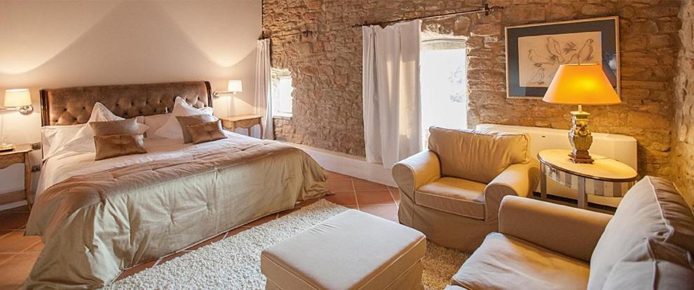 La Garriga De Castelladral Hotel Exterior photo